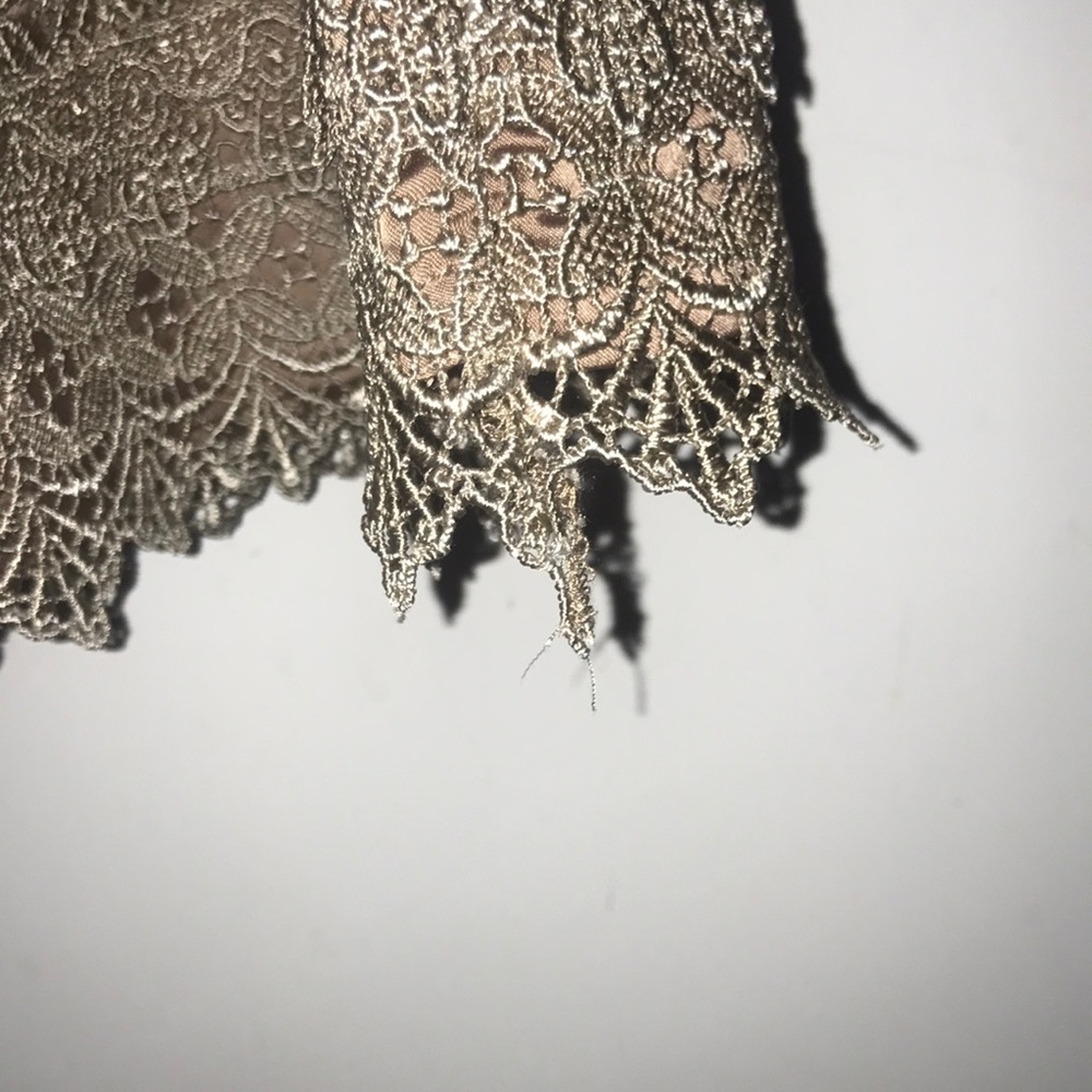 Dress - Picture 7 of 7
